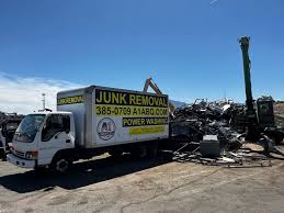 Best Retail Junk Removal  in Ipswich, SD